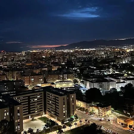 Skyline With Pool - Floor 26 - Free Parking Apartment Malaga