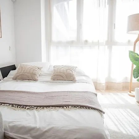 Skyline With Pool - Floor 26 - Free Parking * Malaga